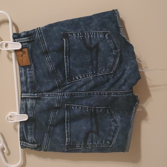 American Eagle sky high jegging shorts. - Picture 6 of 6
